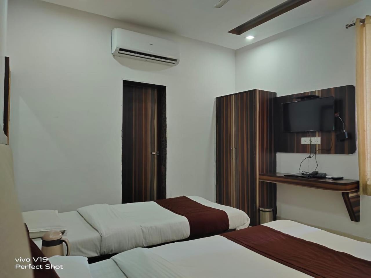 Royal Icon Hotel *